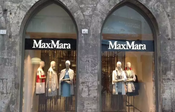 illuminazione vetrina negozio max mara